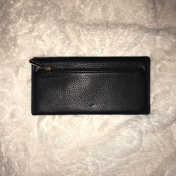 Michael Kors wallet - Picture 4 of 4